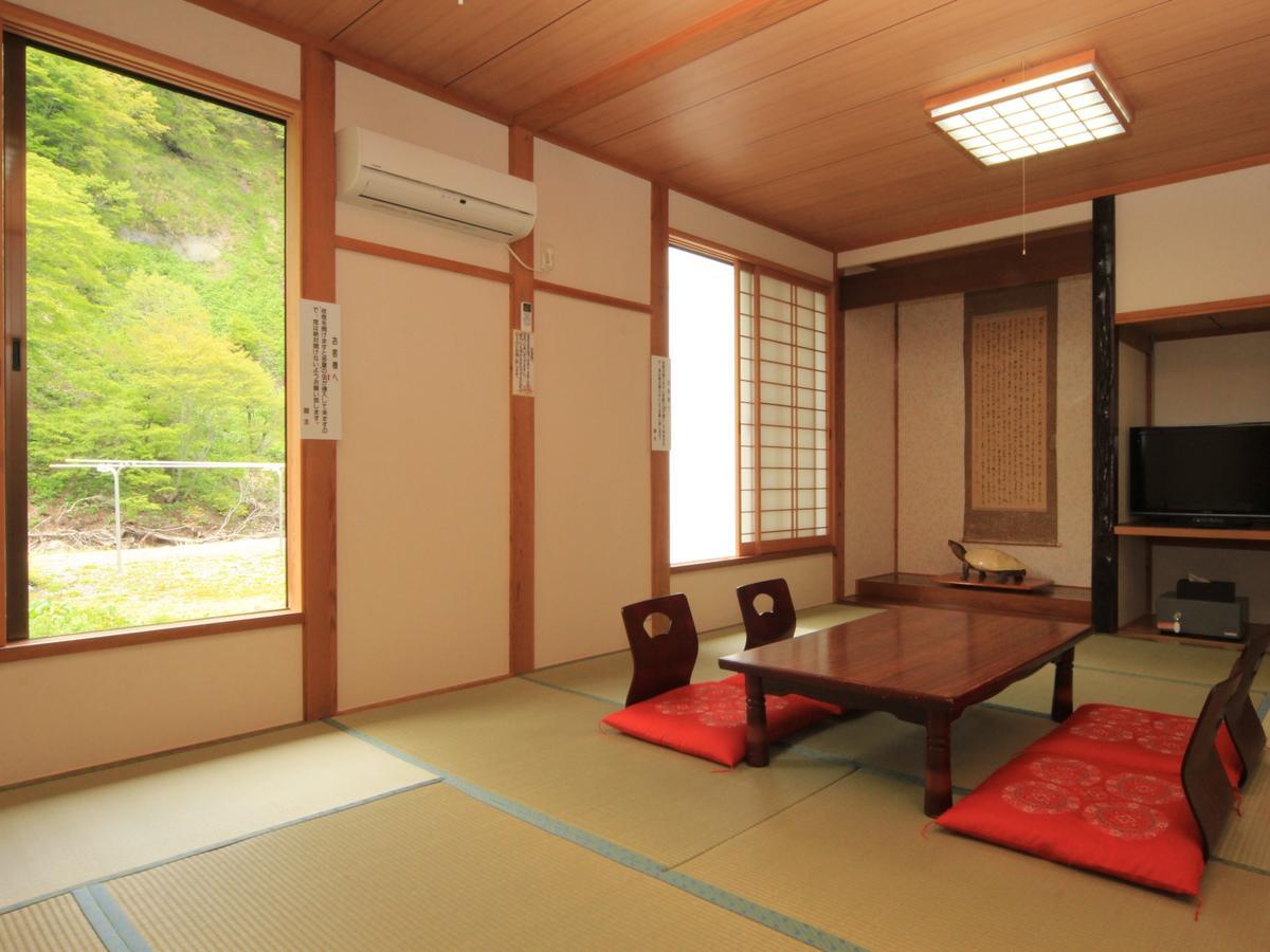 Kiriake Riverside House Hotell Nagano Exteriör bild