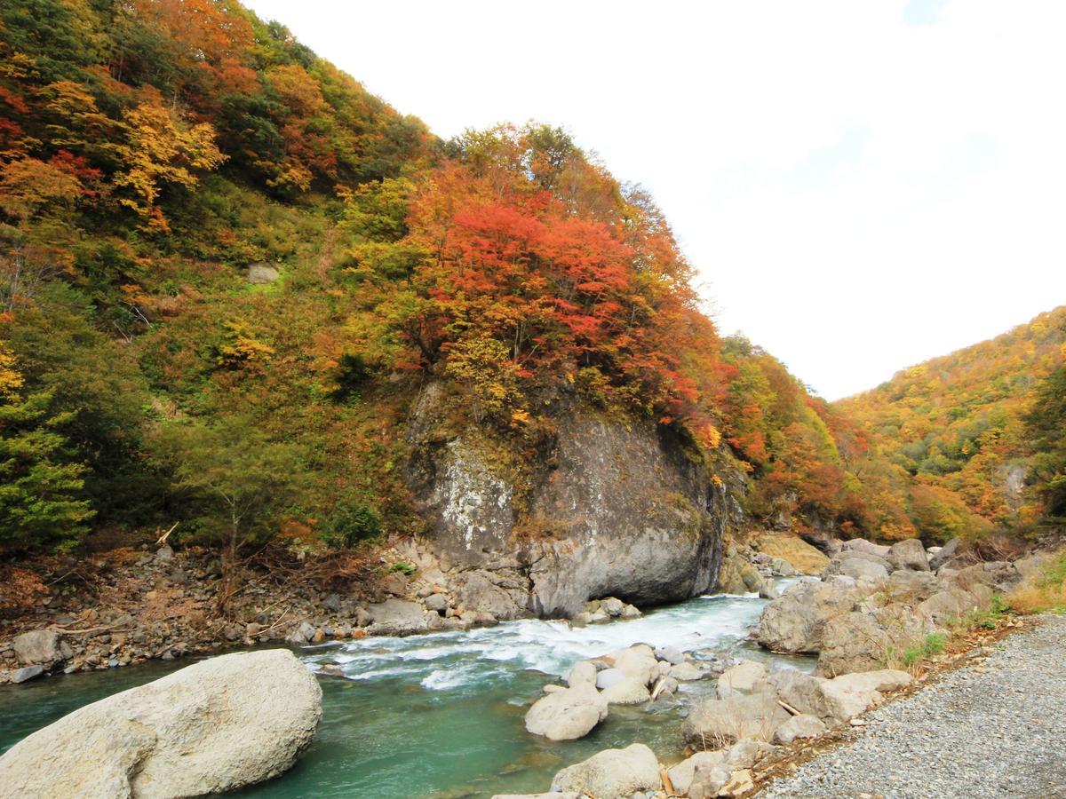 Kiriake Riverside House Hotell Nagano Exteriör bild